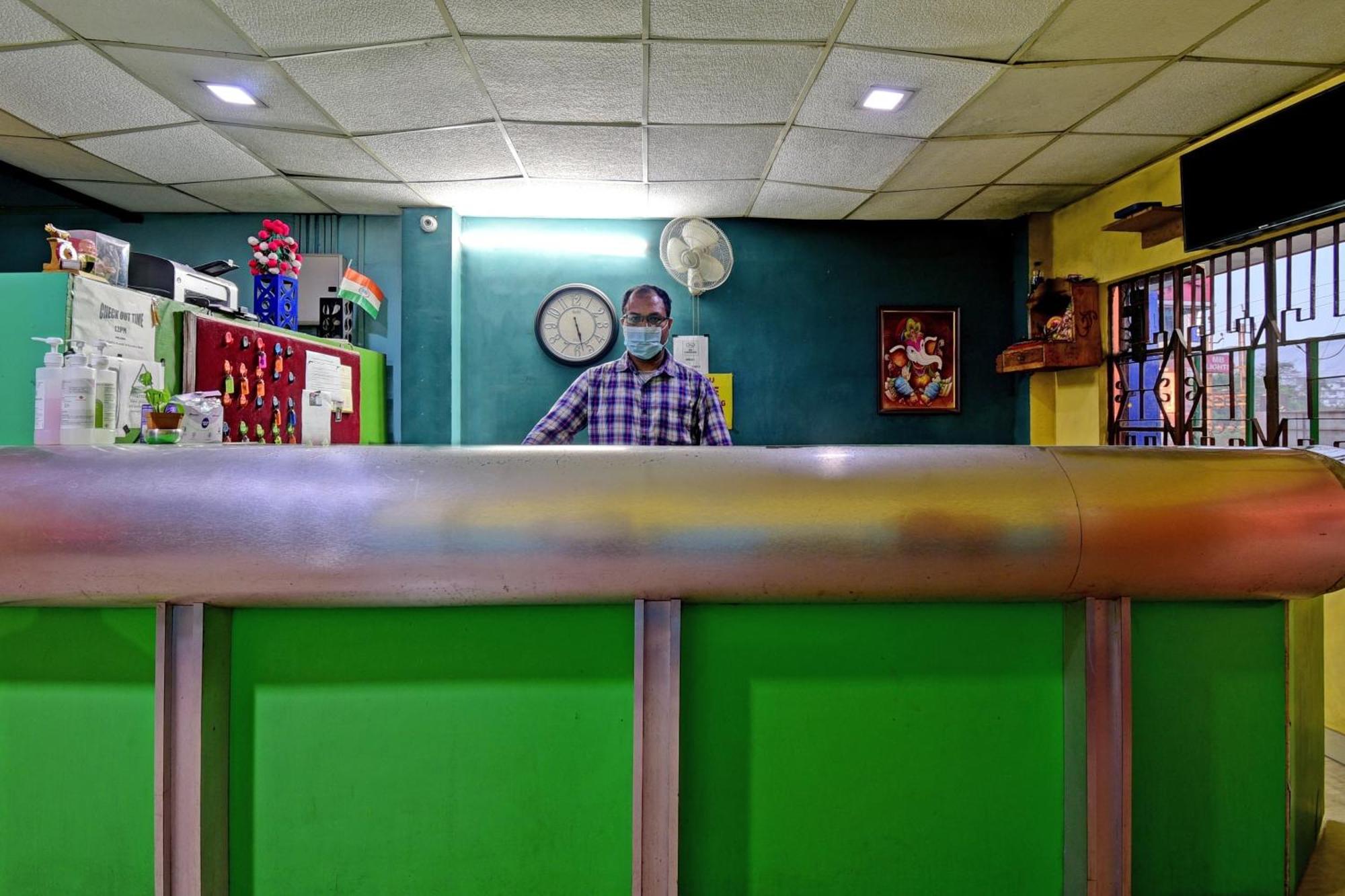 Oyo Flagship Thank You Lodge Nac Dispur Buitenkant foto